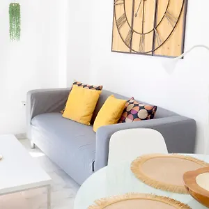https://4seasons-la-rosaleda-apartment.hotelsinnerja.org